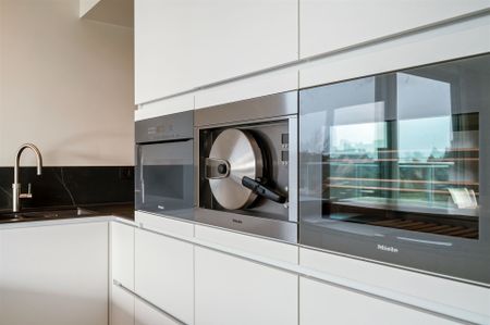 Prachtige penthouse met 3 slaapkamers en 2 terrassen pal in het centrum van Bonheiden - Photo 4