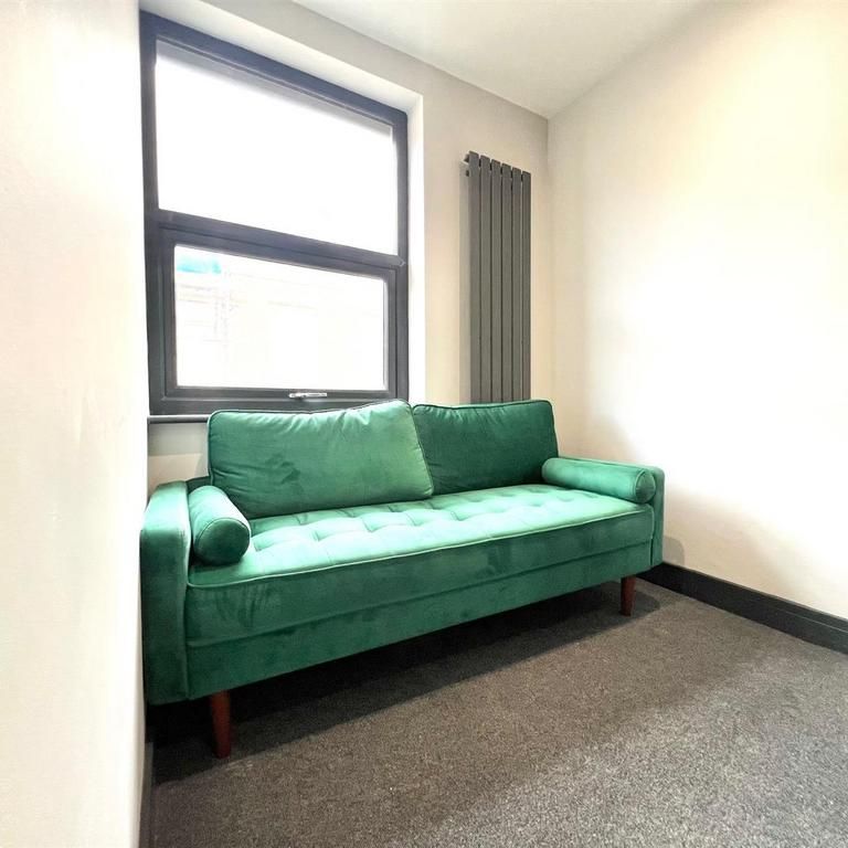 6 bedroom house share to rent - Photo 1