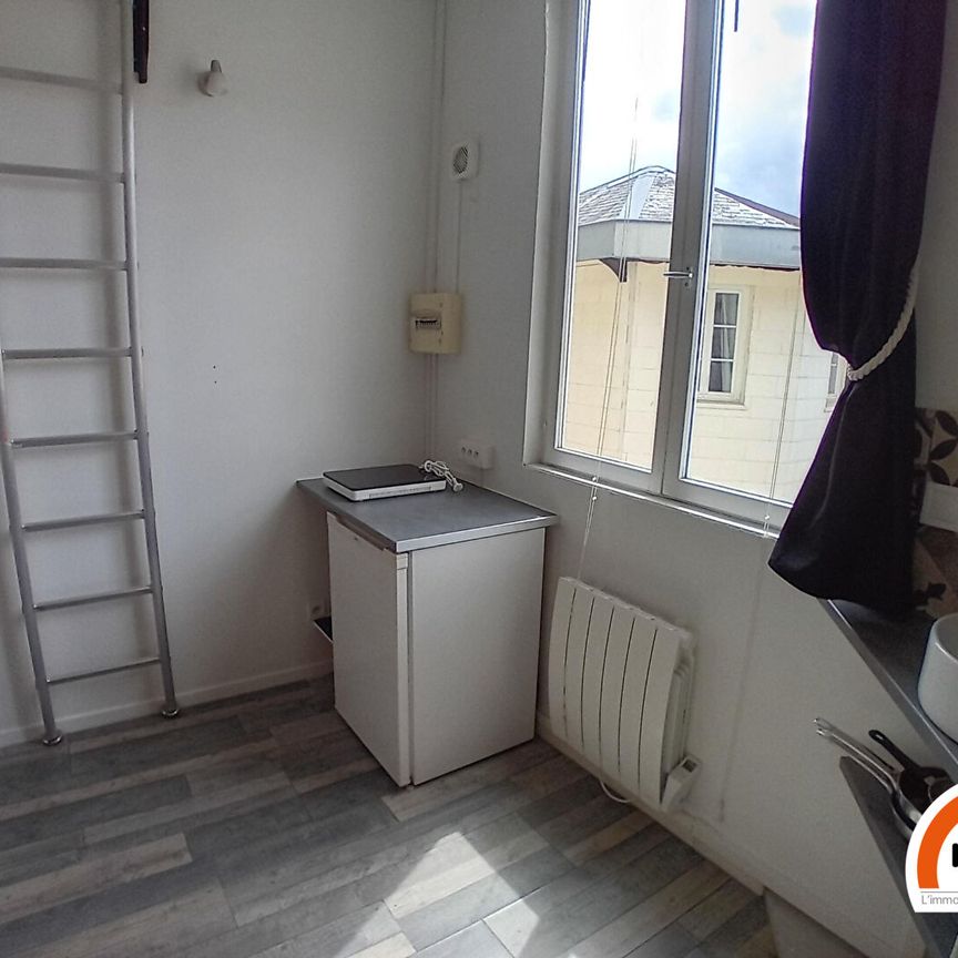Location Appartement 1 pièce 8m² - Photo 1