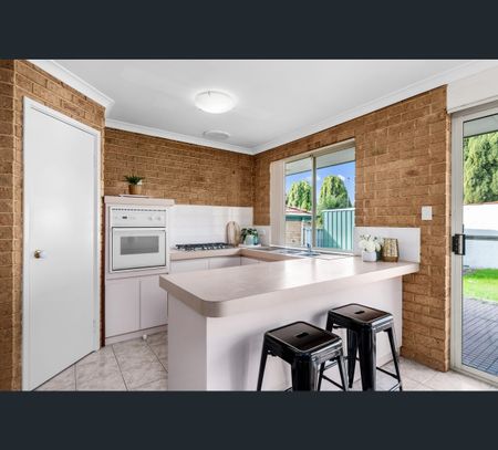 2/19 Murdoch Court, Parkwood, WA 6147 - Photo 3