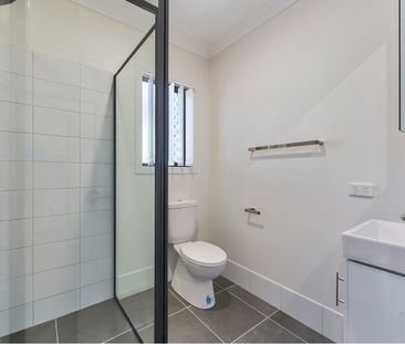 FULLY FURNISHED, LUXURY MICRO APARTMENT - Photo 2