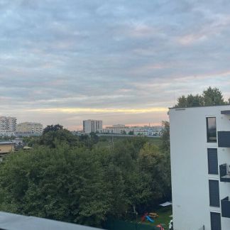 Moderne 2 Zi Wohnung mit Balkon provisionsfrei - nahe U1 - Foto 1