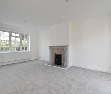 4 bedroom detached house to rent - Photo 3