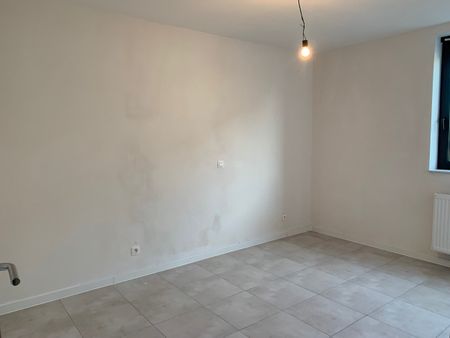 Appartement met 2 slaapkamer en staanplaats te Veurne - Foto 5