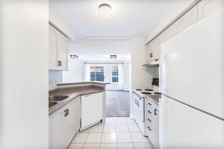 For Lease - 36 Bowler Street, Aurora, Ontario - Photo 2