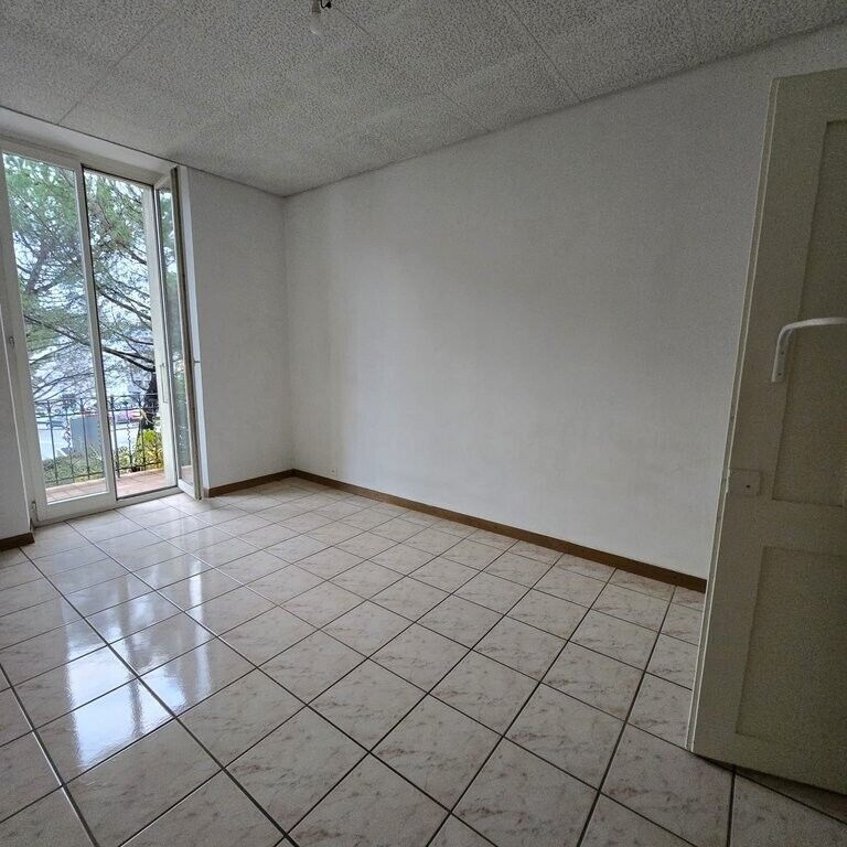 Beautiful 3-room apartment with garden - Foto 1