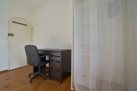 Faubourg des Postes Roommate 4 Bedrooms at Lille - Photo 3