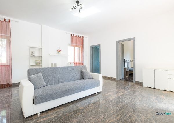 Bilocale in Via Acquappesa, Roma
