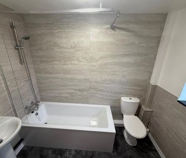 1 bedroom semi-detached house to rent - Photo 4