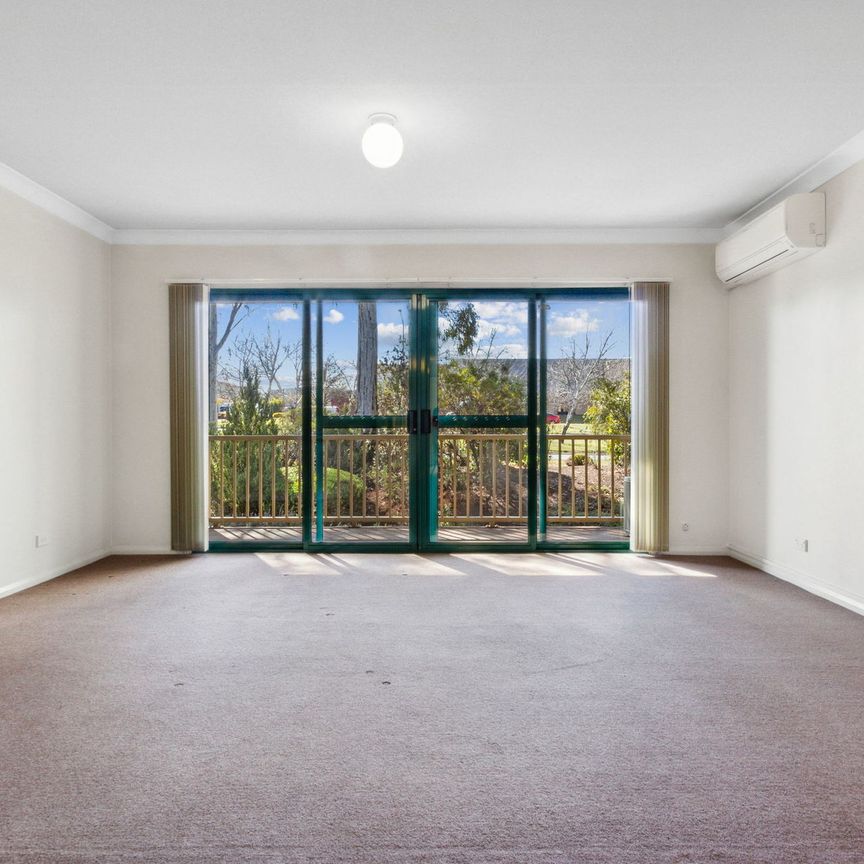 37/53 McMillan Crescent, Fyshwick - 2 Bedrooms, 1 Bathroom, 1 Car Park - Photo 1