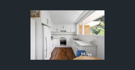 PERFECTLY PRESENTED SINGLE LEVEL UNIT - Photo 3