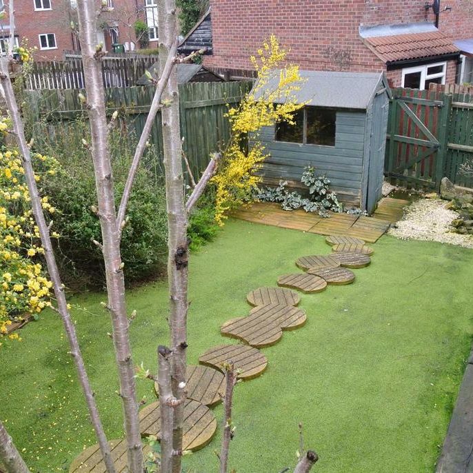 2 bedroom terraced house to rent - Photo 1