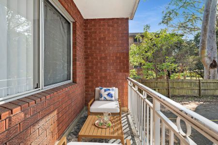 3/43 Wigram Street, 2150, Harris Park Nsw - Photo 3