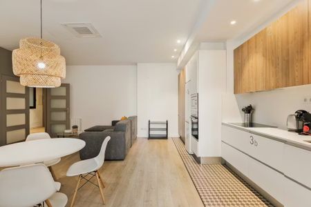 Carrer de Balmes, Barcelona, Catalonia 08007 - Foto 2