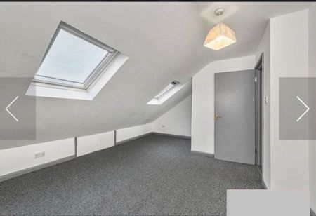 3 Bed Flat, Brockley Road, SE4 - Photo 3