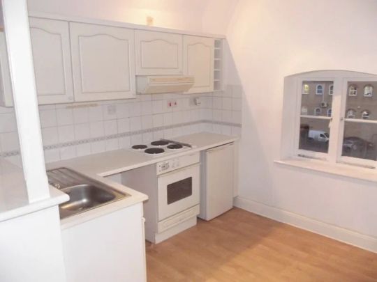 48 The Maltings, Clifton Road, Gravesend, DA11 0AH - Photo 1