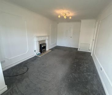 2 bedroom semi-detached bungalow to rent - Photo 4
