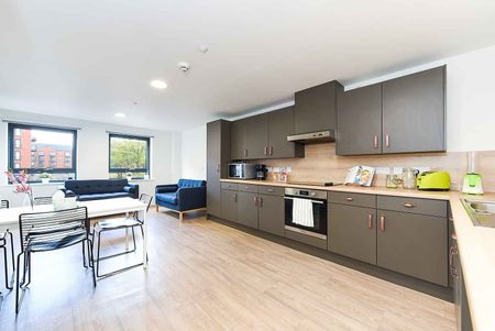 Ensuite Bronze - Photo 5