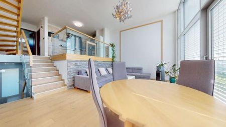 Luxusný 5i. RD, GARÁŽ, + 1x parkovacie miesto, 3x kúpeľňa, KLÍMA, Vavrinecká ul., Nové Mesto - Photo 2