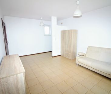 Kawalerka w świetnej lokalizacji - Krzyżanowskiego - Photo 2