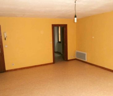 Appartement T2 à louer à TOURNON - Photo 4