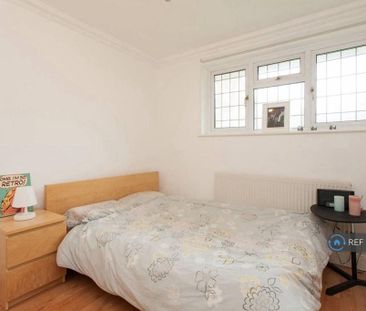 2 bedroom maisonette to rent - Photo 6