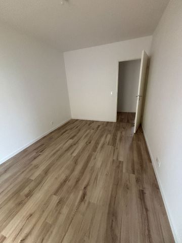Location Appartement 3 pièces 68m² - Photo 4