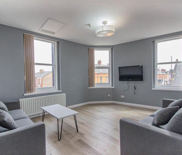1 bedroom in a house share to rent - Photo 6