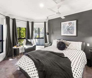 FOUR BEDROOM HOME - Photo 3