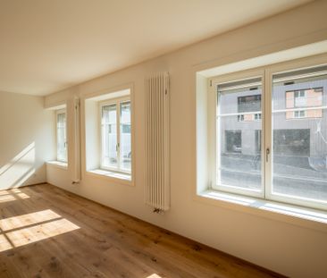 Moderne Studiowohnung mit Altbaucharme - Photo 2