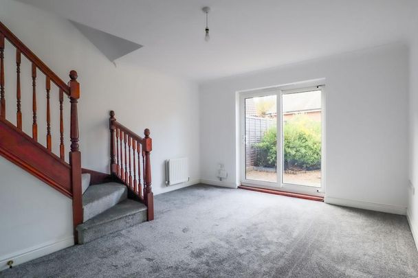2 bedroom semi-detached house to rent - Photo 1