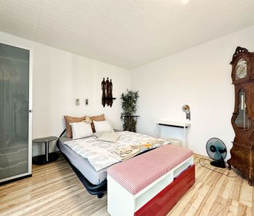 Magnifique meublé courte durée 3,5p // 2 chambres // Balcon vue lac - Photo 1