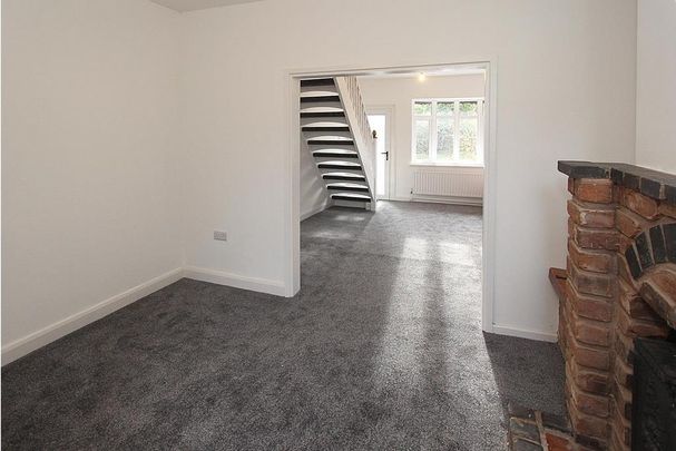 3 bedroom terraced house to rent - Photo 1