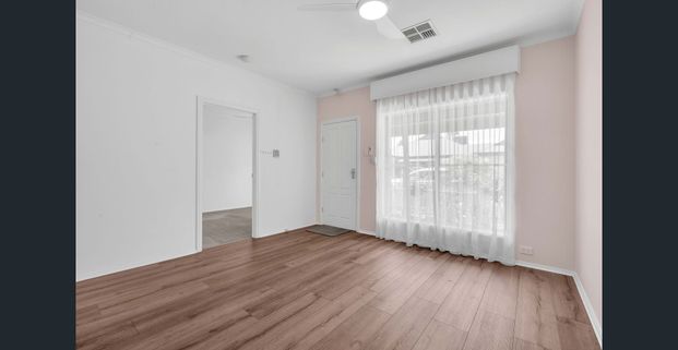 Modern Low Maintenance Family Home! - Photo 1