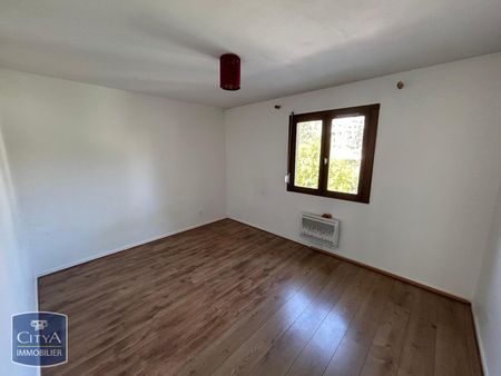 Location Appartement 3 pièces 69m² GRENOBLE 38100 - Photo 2