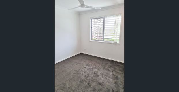 4-Bed Near Brand-New Townhouse With Two Ensuites! - Photo 1