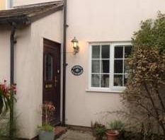 2 bedroom property to rent in Topsham - Photo 1