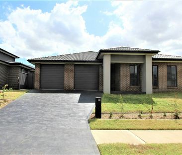 Near New Four Bedroom Home - Photo 2