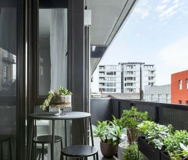 Oversized one bedroom home in Fitzroy’s coveted ‘Cherry’ building - Photo 1