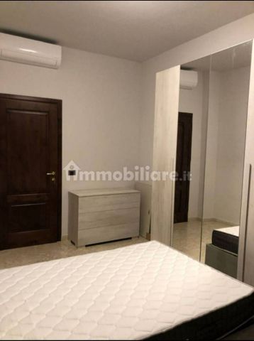 Monolocale via San Pio V 10, Borgo Piave, Corso Europa, Zona Ferrero, Alba - Photo 3