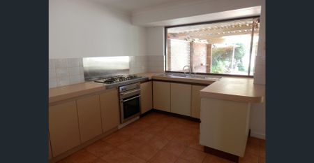 Great Location! - Photo 2