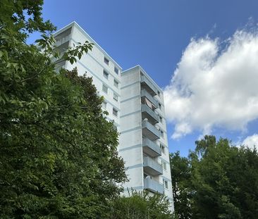 Familienwohnung mit 3 Zimmern und Balkon in ländlicher Umgebung - Photo 1
