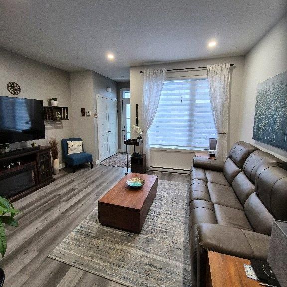 5 1/2 à louer - Sainte-marthe-sur-le-lac - Photo 1