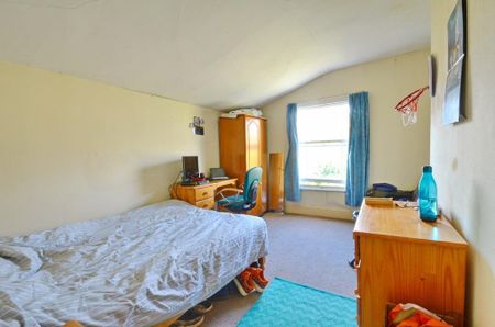 5 bedroom house to rent - Photo 2