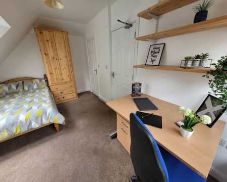 3 Bedrooms, En-suite, 2 Old Silk Yard – Student Accommodation Coventry - Photo 4