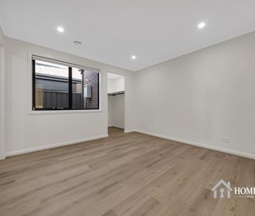 Brand New Modern Family Home / NO CARPET - Photo 5