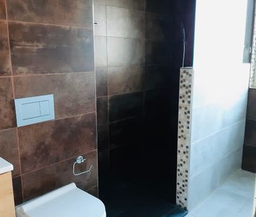 Modern wohnen, schnell in Zürich – 2.5-Zimmerwohnung mit Balkon & T... - Foto 4