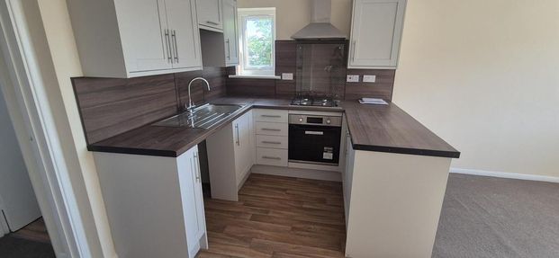 1 bedroom flat to rent - Photo 1