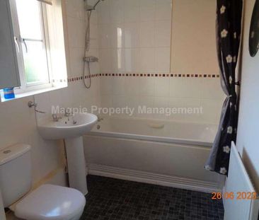 Peterborough, PE2 - Photo 4