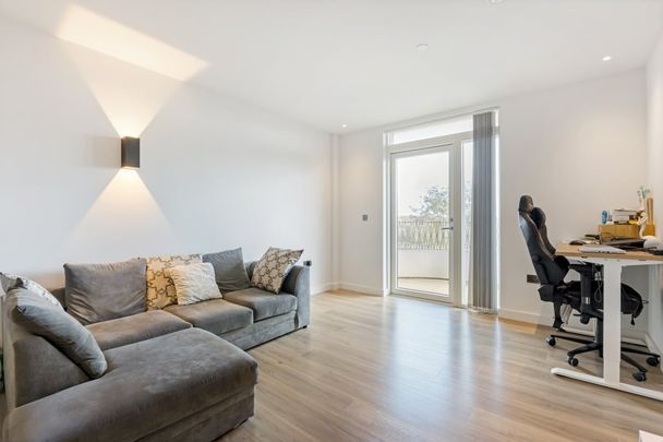 3 bedroom apartment to rent - Photo 1